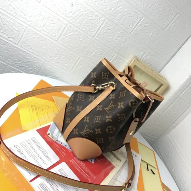 louis vuitton aaa qualite mini sac a main pour femme s_12254432